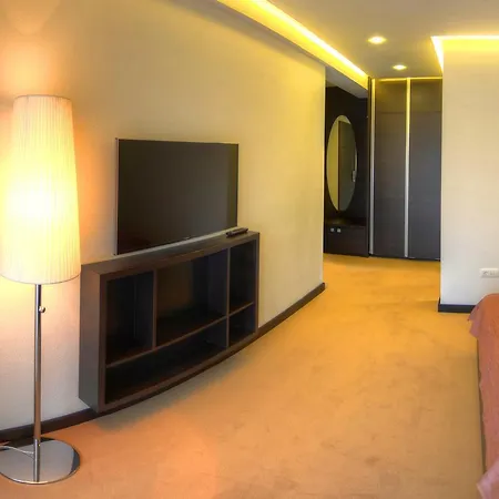 Hotel H&h 3*